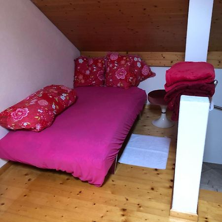 Gemuetliche Ferienwohnung Mit Garten Biasca Eksteriør bilde